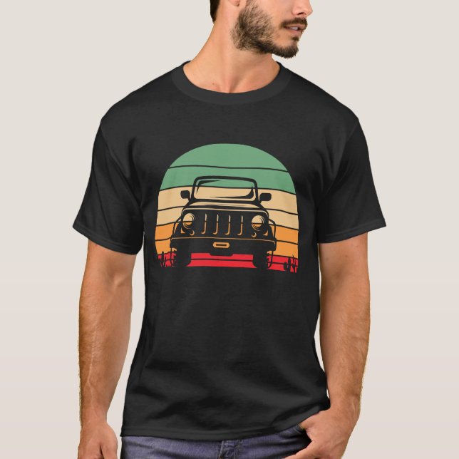 Off road Jeep adventures T-Shirt (Front)