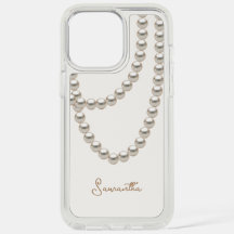 off white Pearl necklace