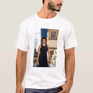 Official Portrait of First Lady Michelle Obama T-Shirt