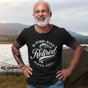 Ofishally Retired 2024 Funny Fishing T-Shirt