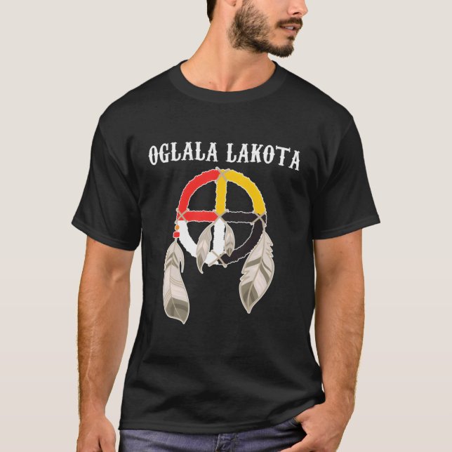 Oglala Lakota Sioux South Dakota Medicine Wheel La T-Shirt (Front)