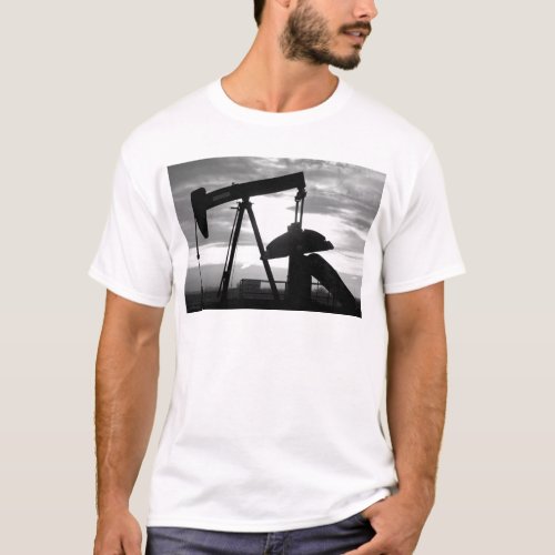 Oil Well Pump Jack Black and White T_Shirt