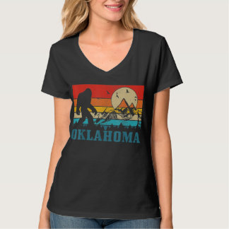 Oklahoma Bigfoot Vintage Mountains Hiking T-Shirt