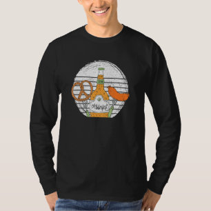 Oktoberfest Beer Festival Hand Drawn Design Drinki T-Shirt