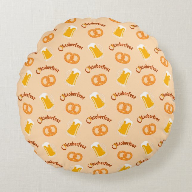 Oktoberfest Beer& Pretzel Pattern  Round Pillow (Front)