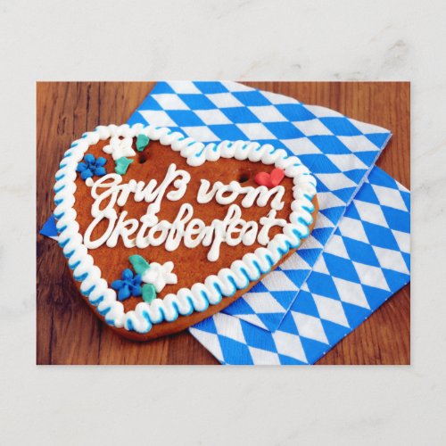 Oktoberfest gingerbread heart on bavarian napkin postcard