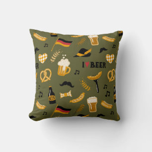 Oktoberfest I Love Beer Pattern Throw Pillow