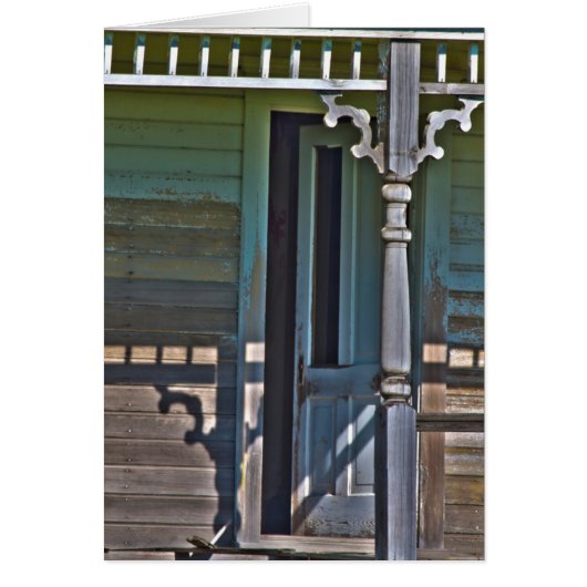 Old, abandoned homestead (Front)