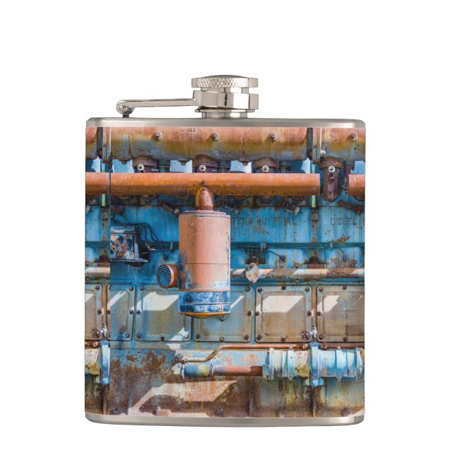 Old and rusty Atlas Imperial diesel engine at Inde Flask (Front)