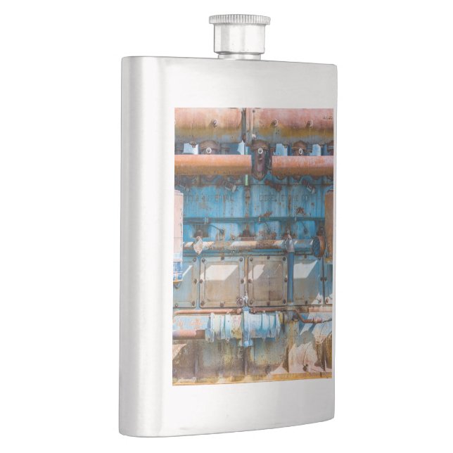 Old and rusty Atlas Imperial diesel engine at Inde Flask (Right)