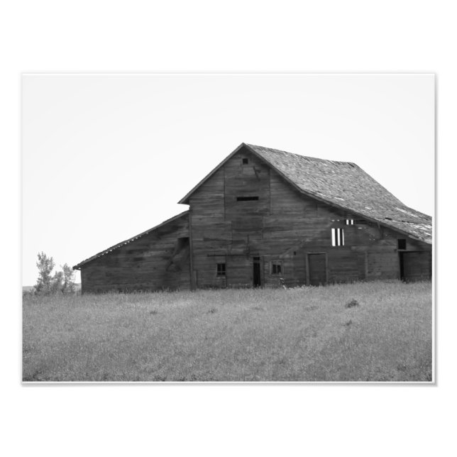 OLD BARN (BLACK AND WHITE) PHOTO PRINT (Front)