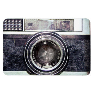 Old black camera magnet