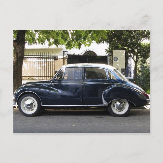 Old but very well kept Audi car. Postcard (Front)