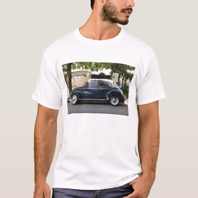 Old but very well kept Audi car. T-Shirt (Front)