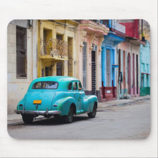 Old cars on the Havana streets Mouse Pad
