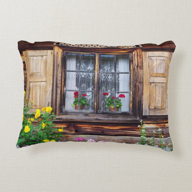 Old cottage window pillow (Back)