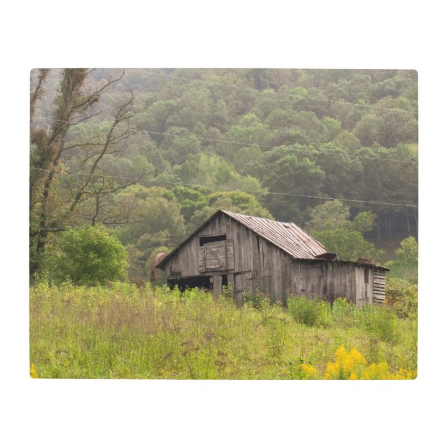 Old Country Barn Photo Metal Print (Front)