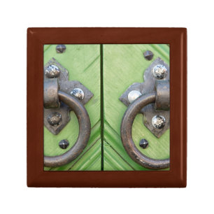 Old door jewelry box