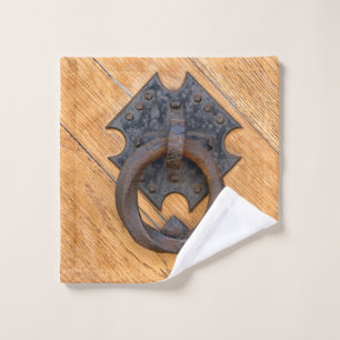 Old door knocker bath towel set