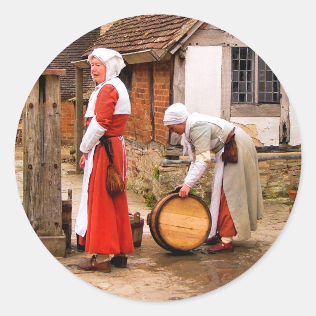 OLD ENGLAND CLASSIC ROUND STICKER (Front)