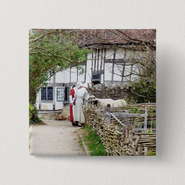 OLD ENGLAND UK PINBACK BUTTON (Front)