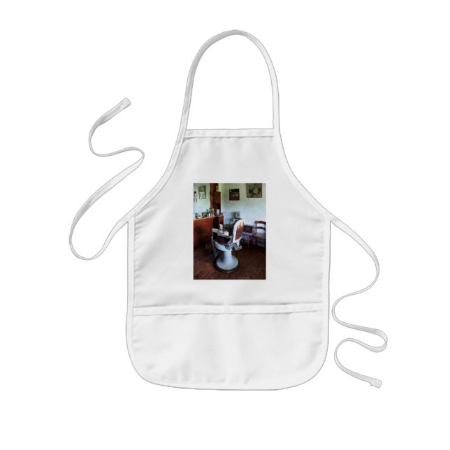 Old-Fashioned Barber Chair Kids' Apron (Front)