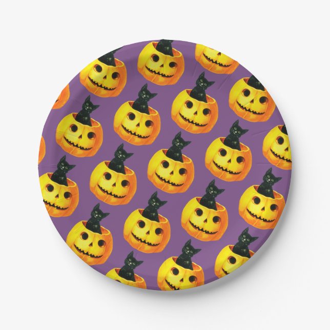 Old-fashioned Halloween, Black cat on Pumpkin Paper Plates (Front)
