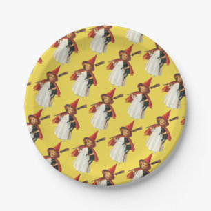 Old-fashioned Halloween, Witch girl with Black cat Paper Plates