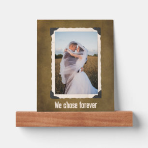 Old-fashioned Snapshot Photo Frame Picture Ledge
