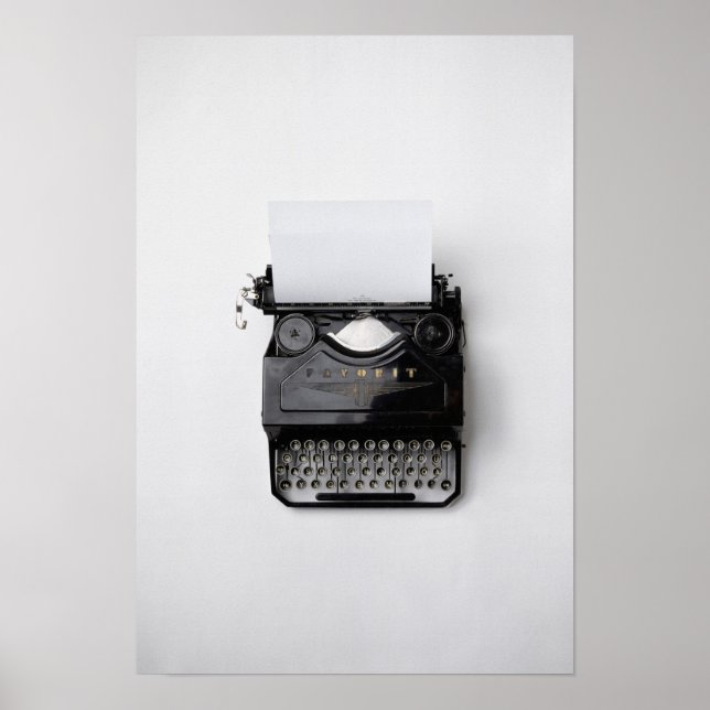 Old Favorit Typewriter Poster (Front)