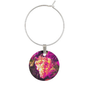 OLD GRAPE VINEYARD WINE TASTING PARTY GLASS CHARM