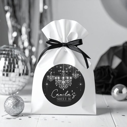 Old Hollywood B &amp; W Chandelier Sweet 16 ID1108 Classic Round Sticker