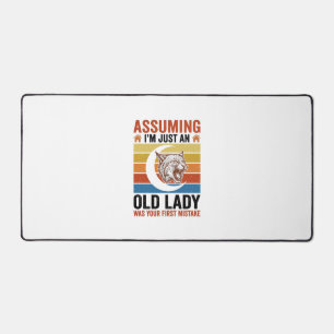 Old Lady Wildcat Vintage Funny Shirt Design_1 Desk Mat