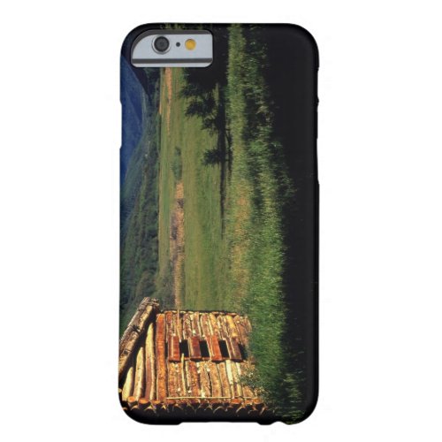 Old log homestead near Park City Utah PR Barely There iPhone 6 Case