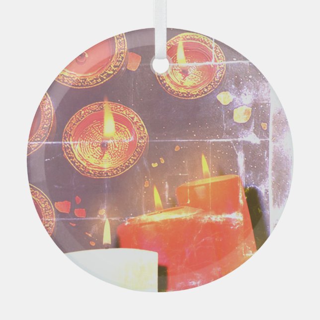 Old red candles glass ornament (Front)