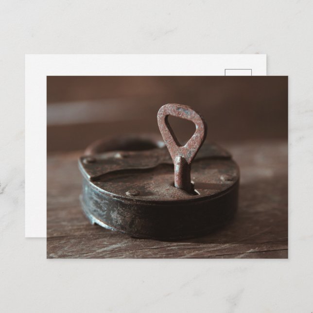 Old rusty doorlock postcard (Front/Back)