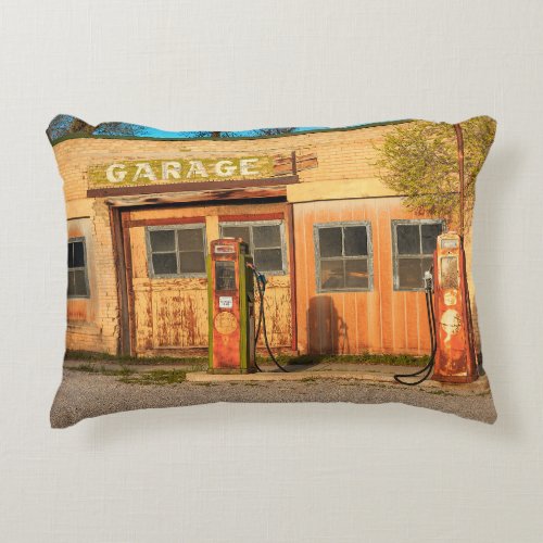 Old service station in rural Utah  USA vintage  Accent Pillow