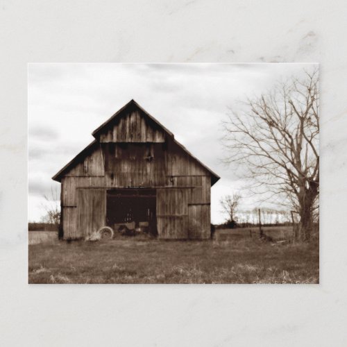 Old Tobacco Farm Barn Postcard