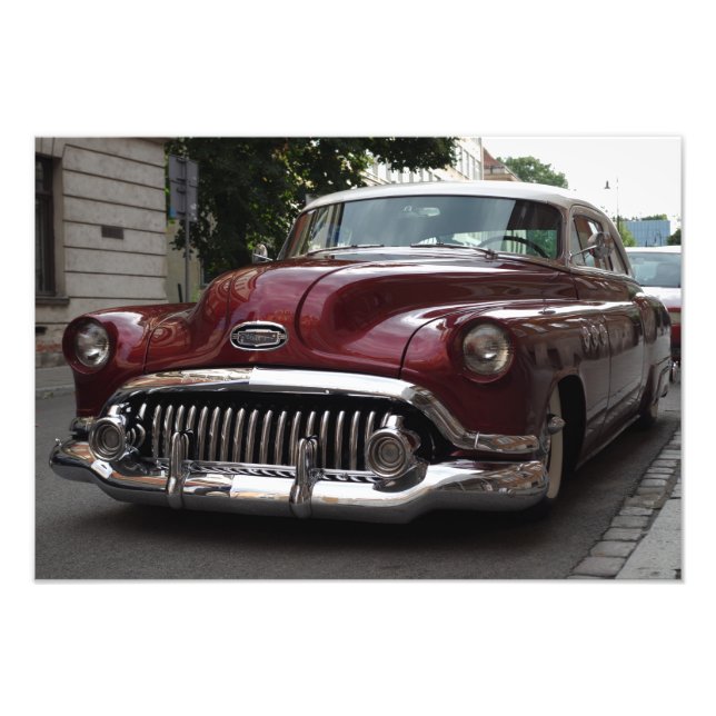 Old vintage car - photo (Front)