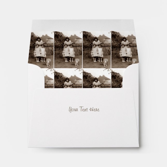 Old vintage photo of identical twins envelope (Back (Bottom))