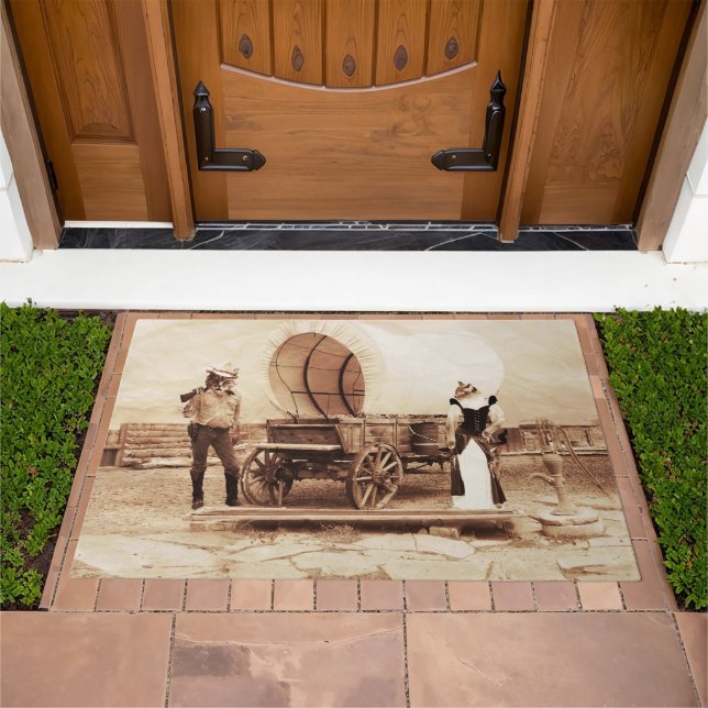 Old West Cats with Covered Wagon Doormat (Outdoor)