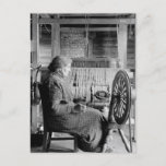 oLD wOMAN uSING sPINNING wHEEL 1930S PHOTOGRAPH Postcard