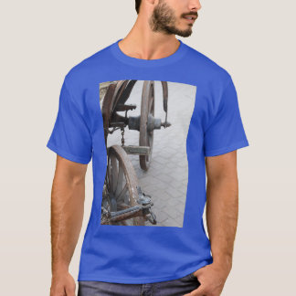 Old wooden cart T-Shirt