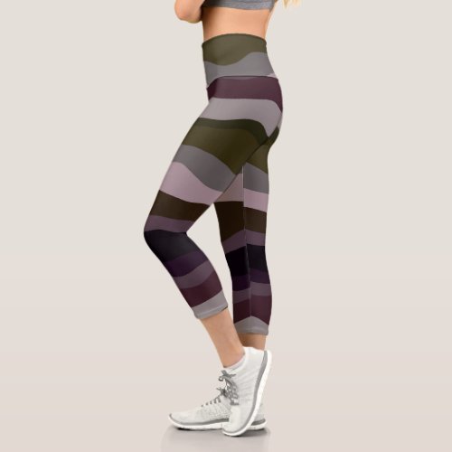 Olive and Purple Wavy Stripes Capri Leggings