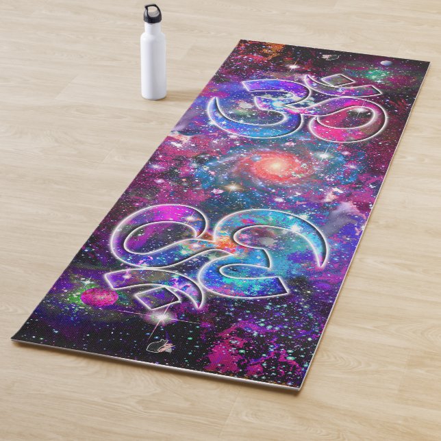 OM Duality Beta Yoga Mat (In Situ)