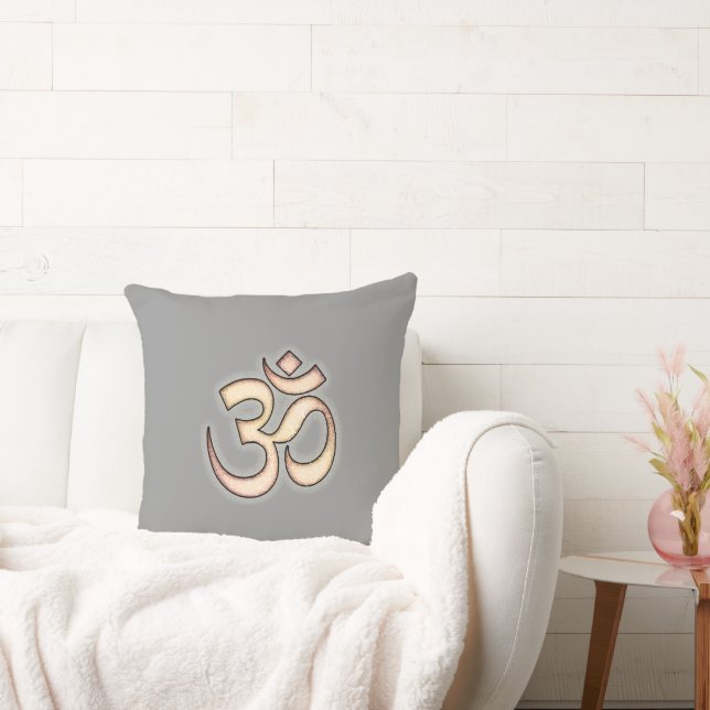 OM THROW PILLOW (Couch)