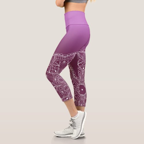 Ombre Pink Purple Trendy Hand Drawn Mandala Capri Leggings