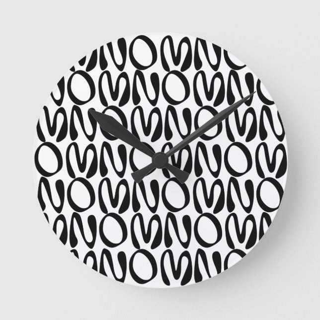 OMNOMNOM 1 ROUND CLOCK (Front)