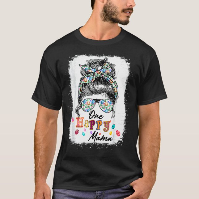 One Hoppy Mama Happy Easter Day Mom Life Presents  T-Shirt (Front)