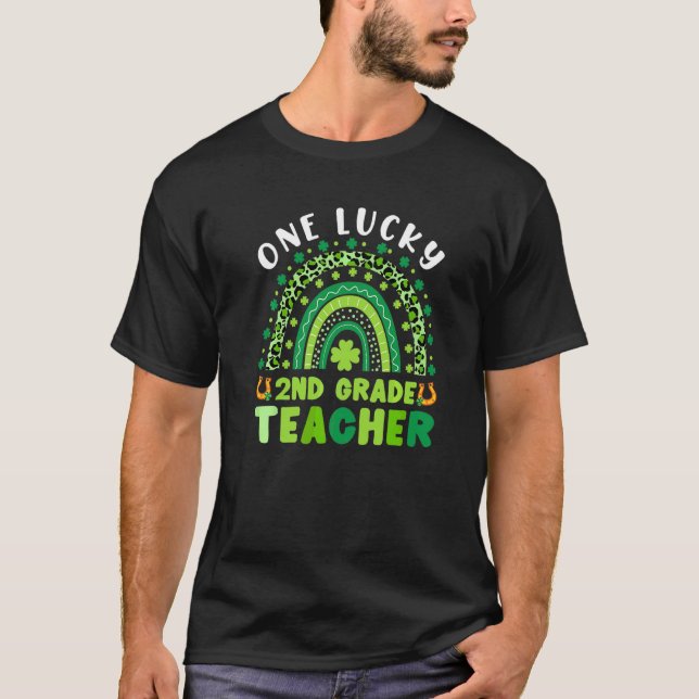 One Lucky 2nd Grid Teacher Rainbow St Patrick's D T-Shirt (Front)